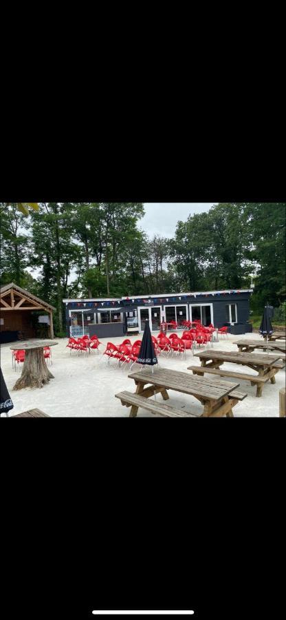 Campingplatz Mobil-home 91530 Parc Des Roches *