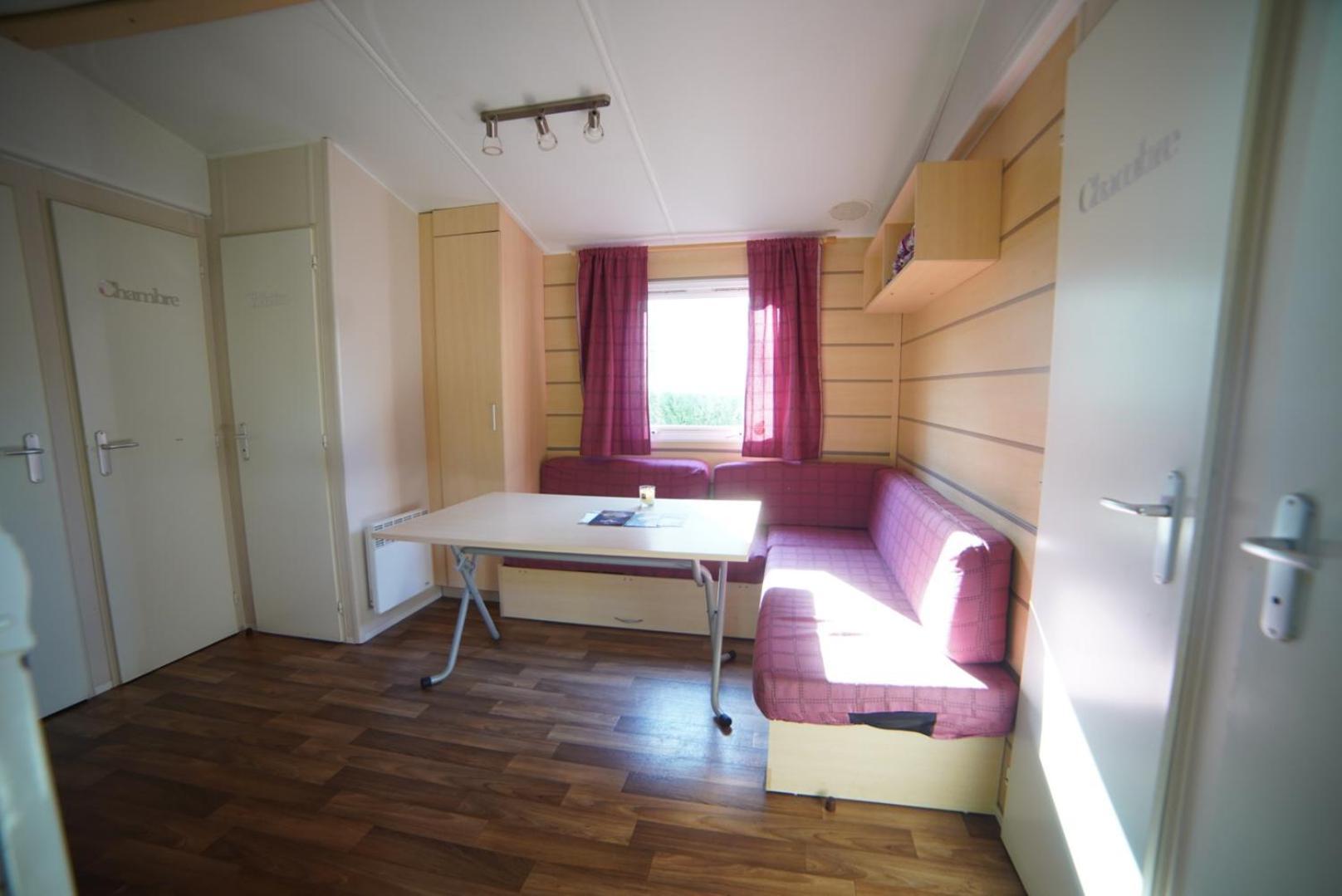 Camping Mobil-home, Parc Des Roches Saint-Chéron